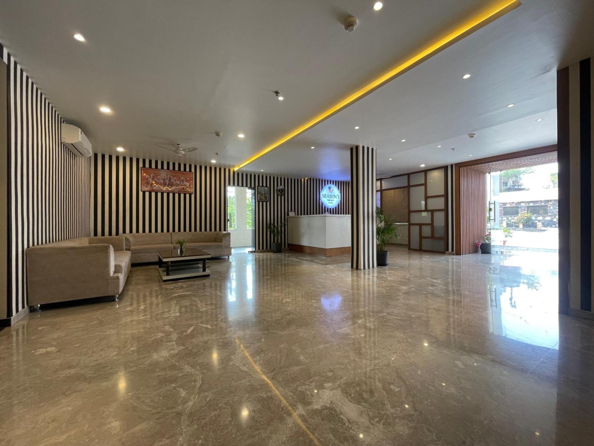 Seasons Sajjangarh Hotell Udaipur Eksteriør bilde