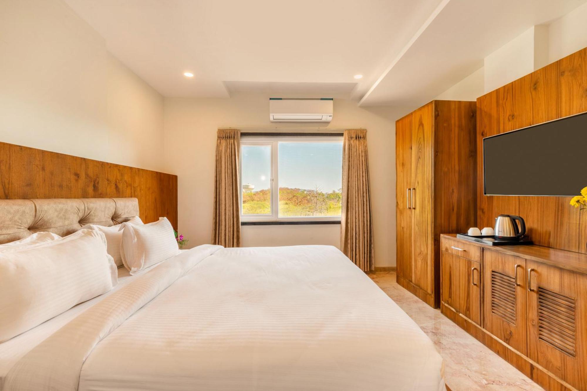 Seasons Sajjangarh Hotell Udaipur Eksteriør bilde